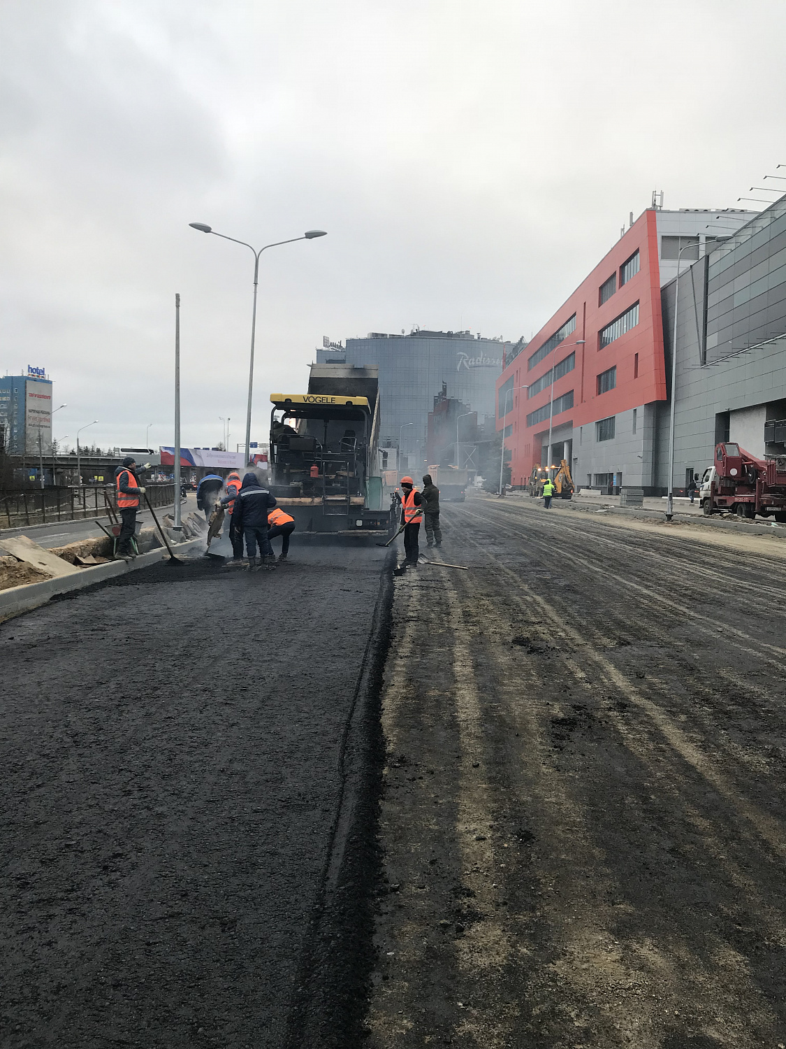Реконструкция ливневой канализации и устройство парковки в Шереметьево